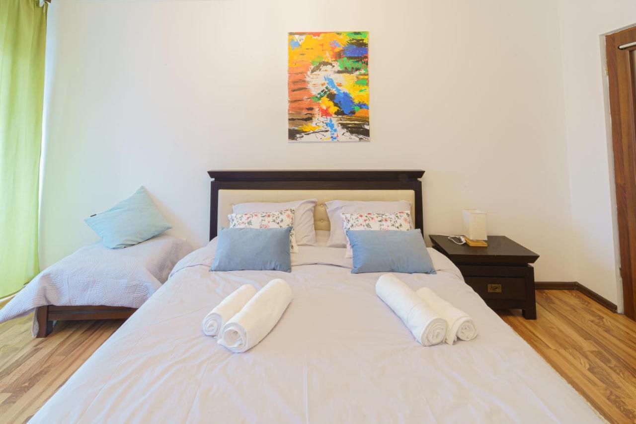 5* Mansion In City Center Cluj-Napoca Exteriör bild