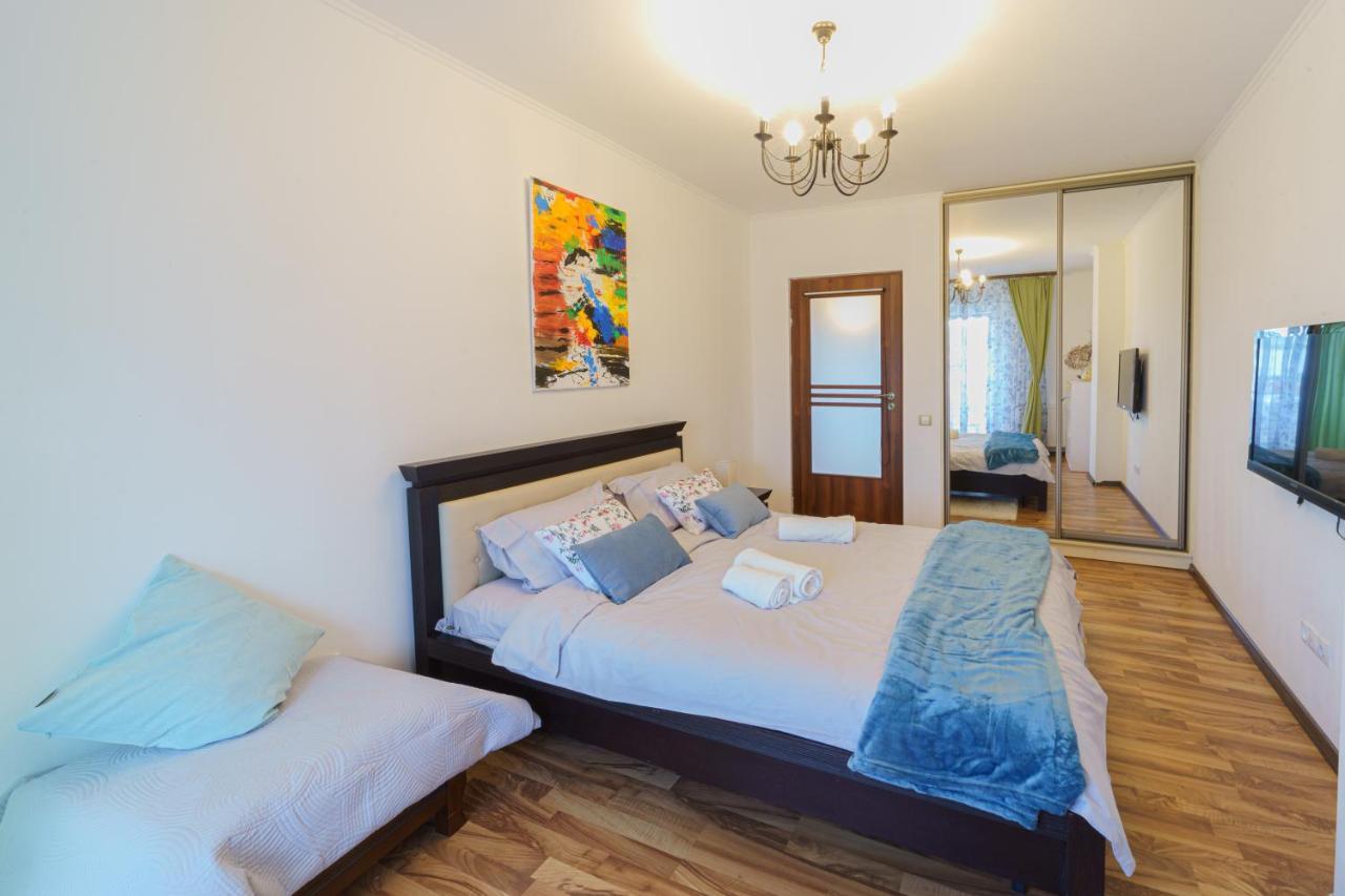 5* Mansion In City Center Cluj-Napoca Exteriör bild