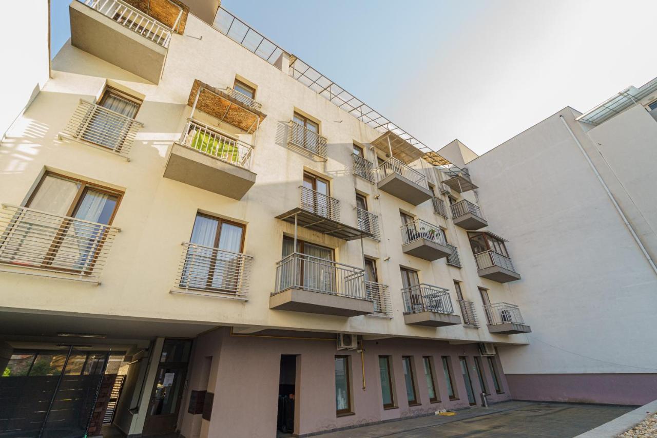 5* Mansion In City Center Cluj-Napoca Exteriör bild